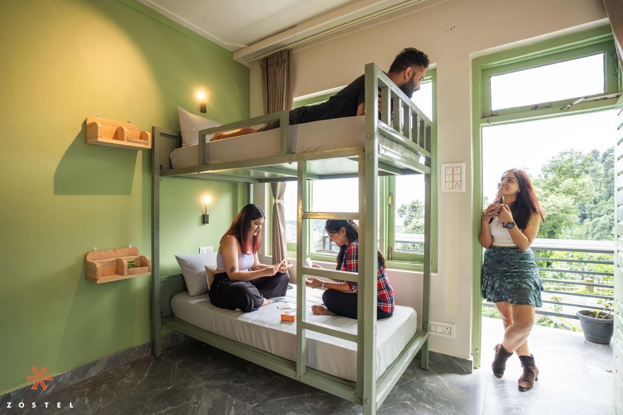 Zostel Dharamkot Hostel McLeod Ganj Εξωτερικό φωτογραφία