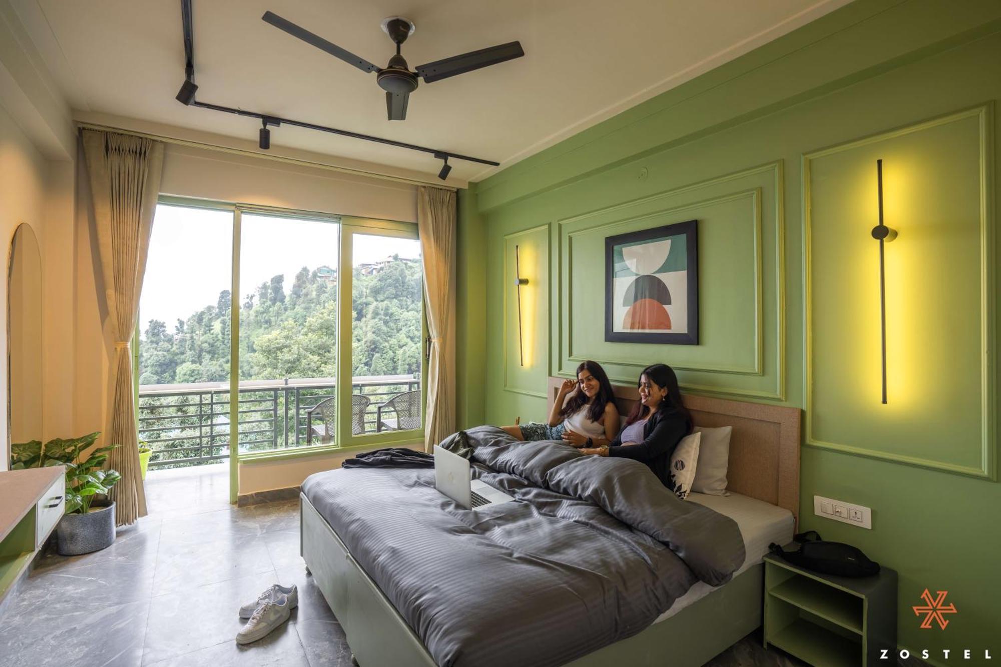Zostel Dharamkot Hostel McLeod Ganj Εξωτερικό φωτογραφία