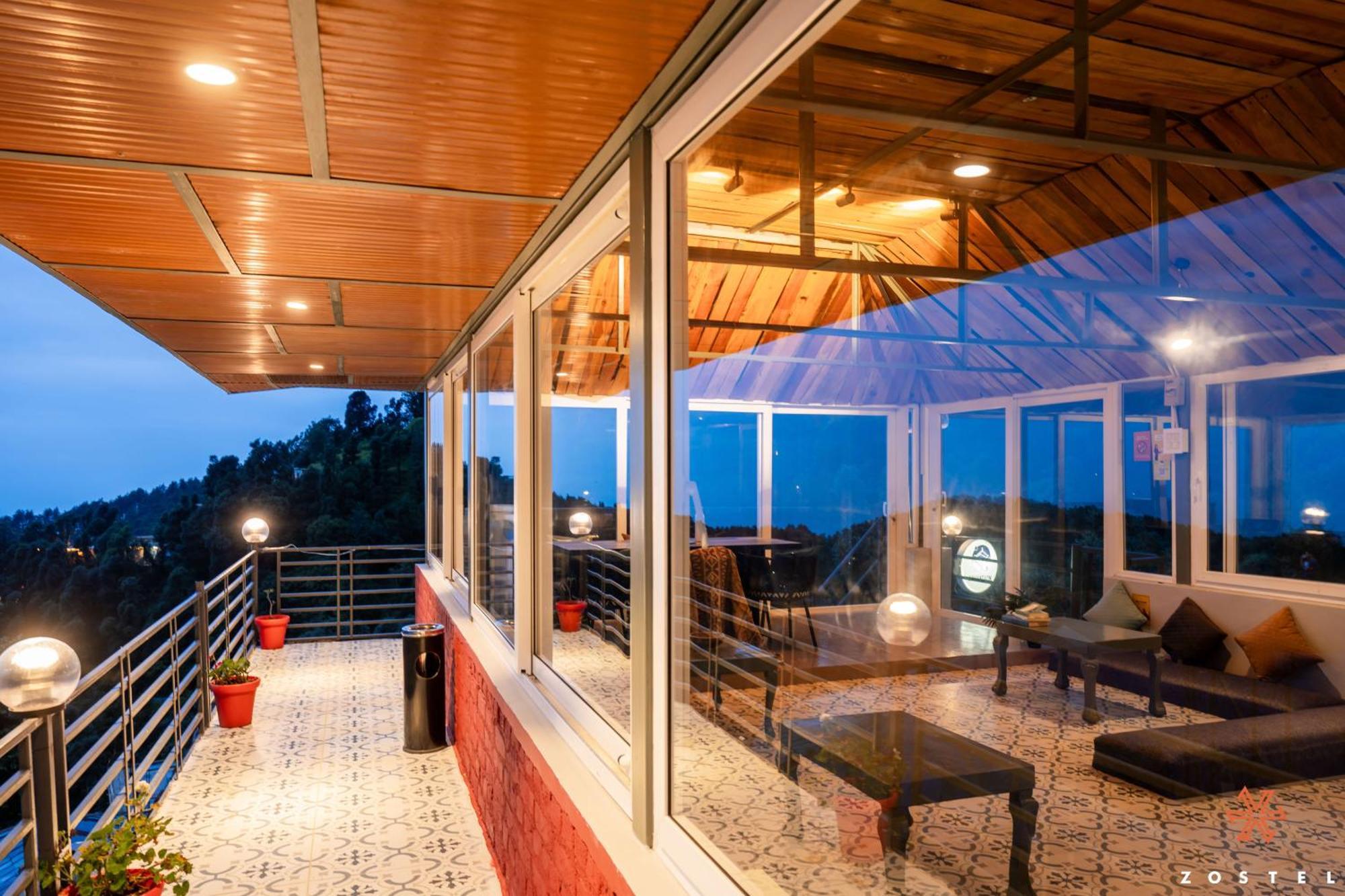 Zostel Dharamkot Hostel McLeod Ganj Εξωτερικό φωτογραφία